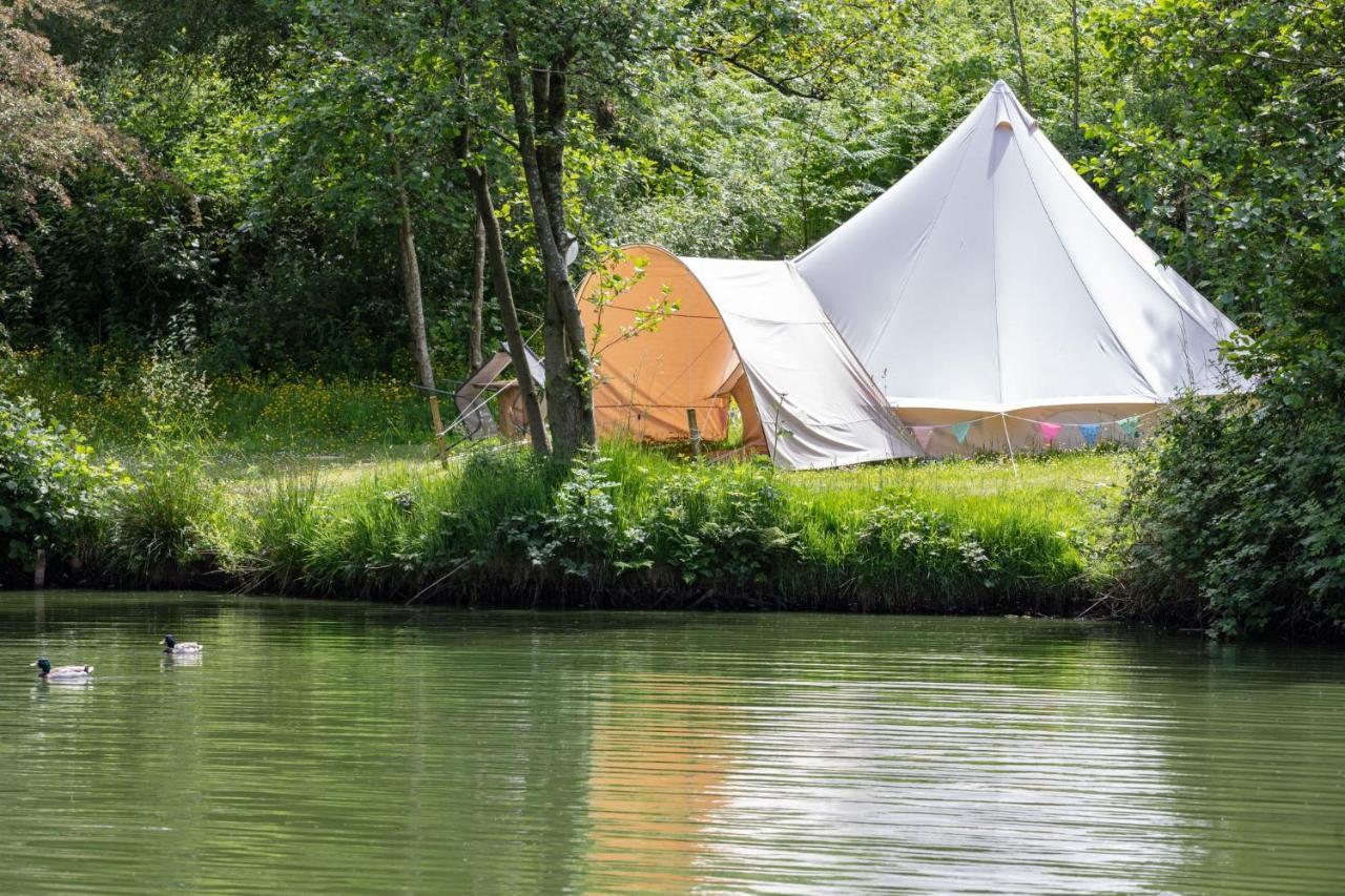 Lloyds Meadow Glamping Hotel Chester Bagian luar foto