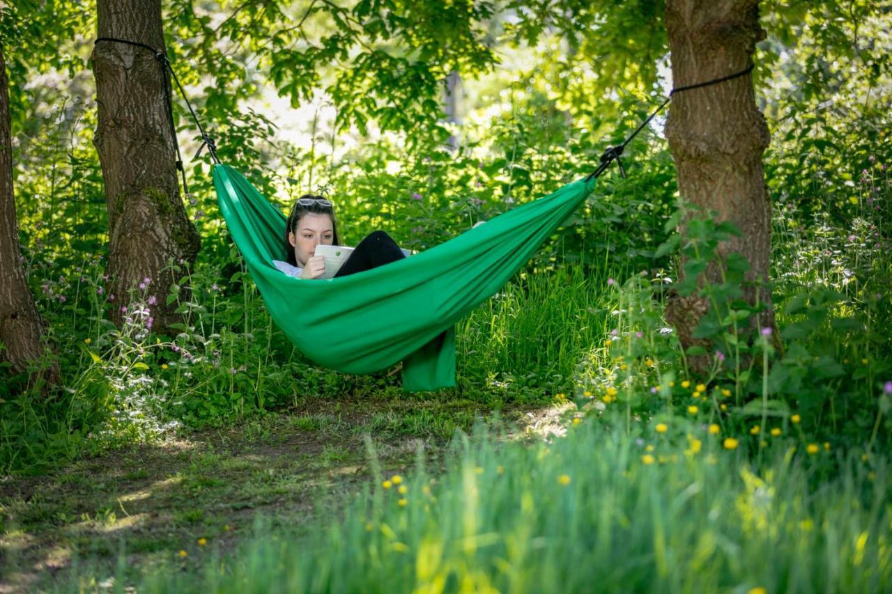 Lloyds Meadow Glamping Hotel Chester Bagian luar foto
